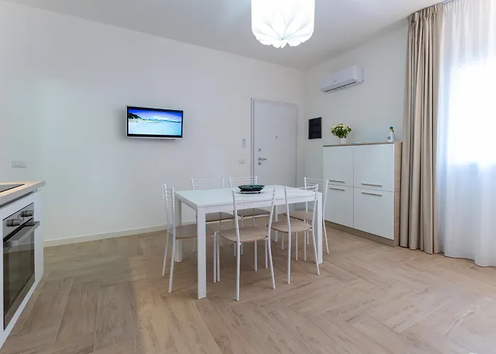 Estia Suites